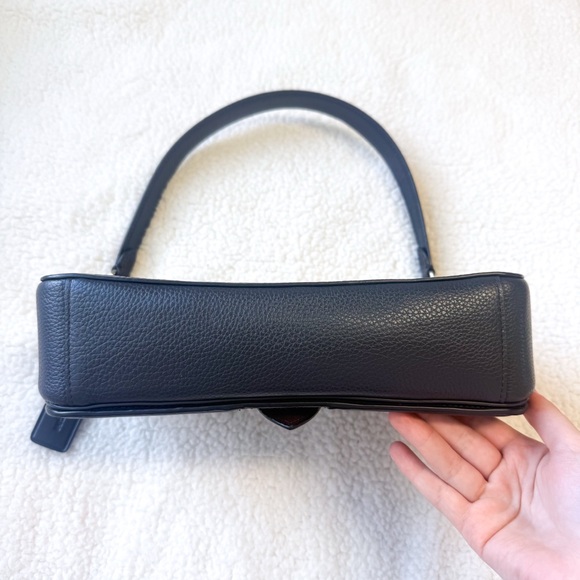 DNB - Picture 4 of 13